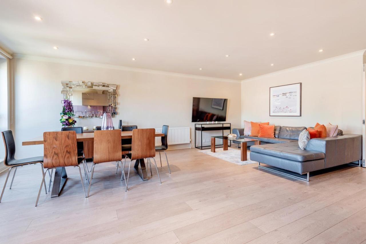 Stunning 3-Bedroom In The Heart Of London With Parking-Hosted By Sweetstay エクステリア 写真
