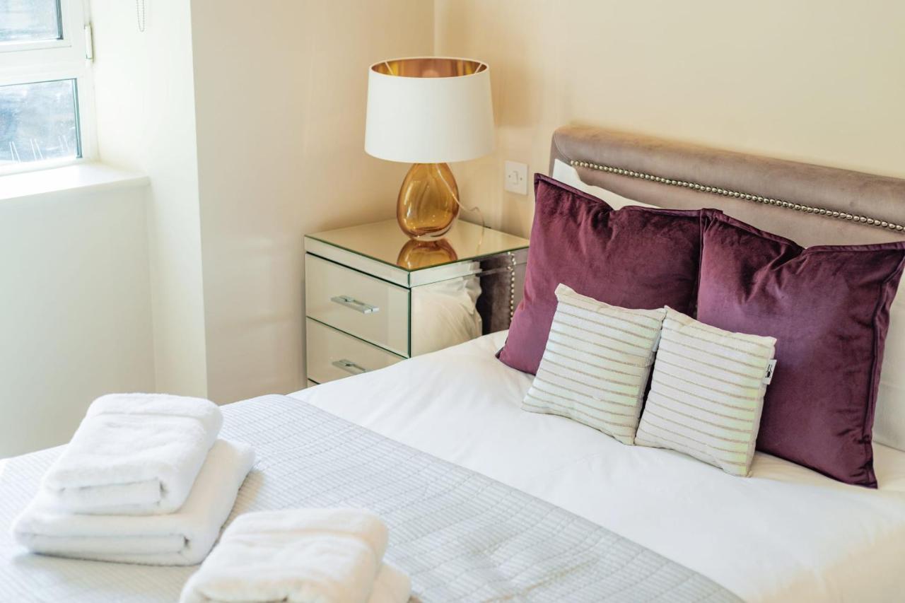 Stunning 3-Bedroom In The Heart Of London With Parking-Hosted By Sweetstay エクステリア 写真
