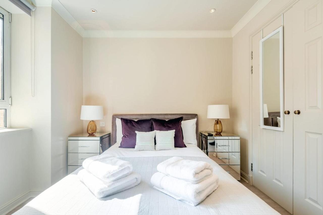 Stunning 3-Bedroom In The Heart Of London With Parking-Hosted By Sweetstay エクステリア 写真