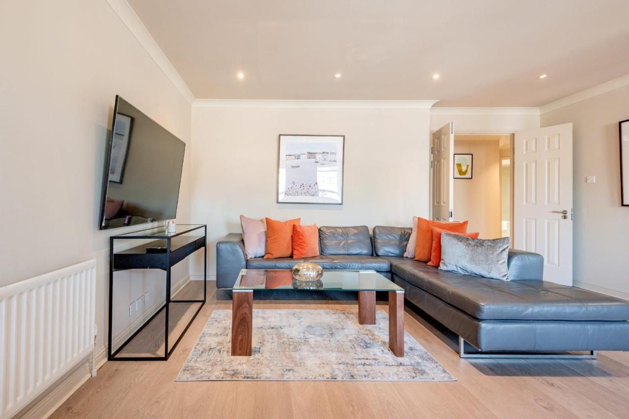 Stunning 3-Bedroom In The Heart Of London With Parking-Hosted By Sweetstay エクステリア 写真